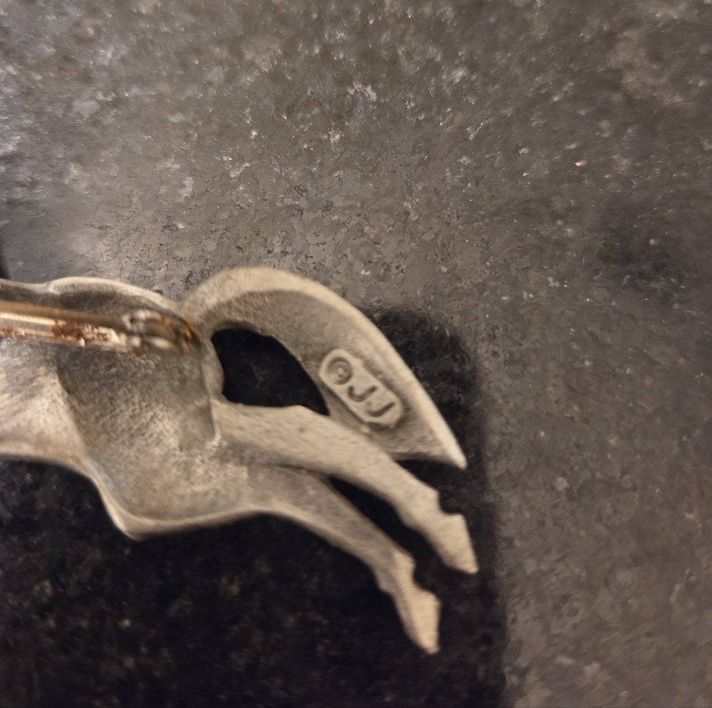 Horse Brooch - Picture 4 of 5